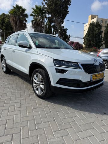 סקודה קארוק