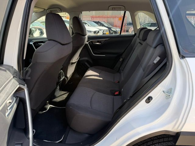 טויוטה RAV4