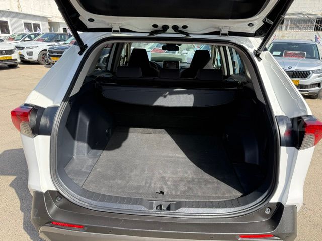 טויוטה RAV4