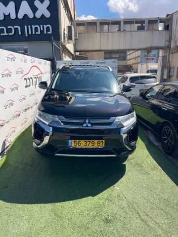 מיצובישי אאוטלנדר