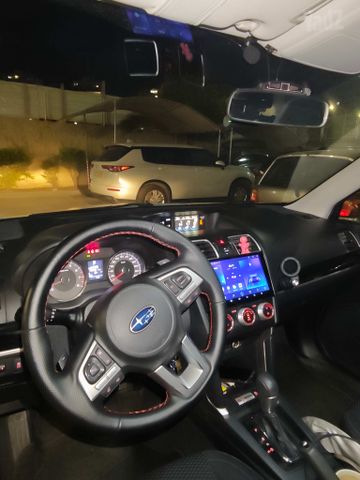 סובארו פורסטר