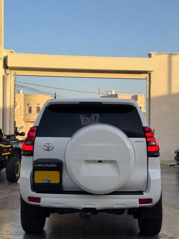טויוטה לנד קרוזר