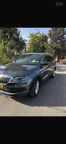 מודעת רכב סקודה קארוק