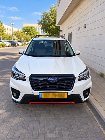 סובארו פורסטר