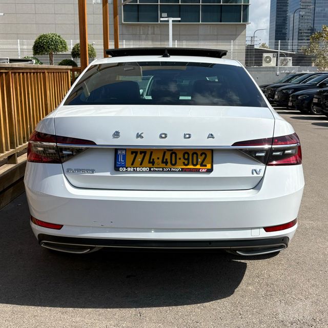 סקודה סופרב