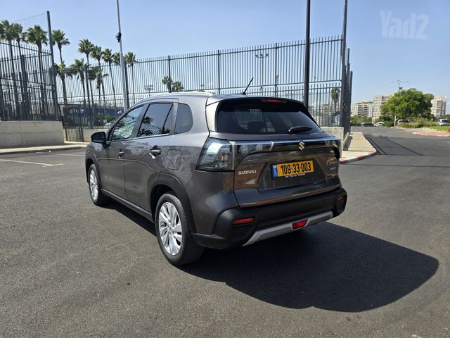 סוזוקי S-Cross