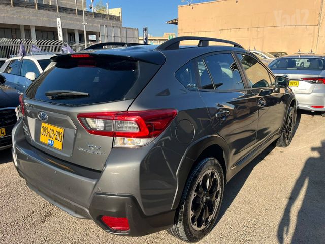 סובארו XV