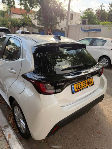 טויוטה יאריס