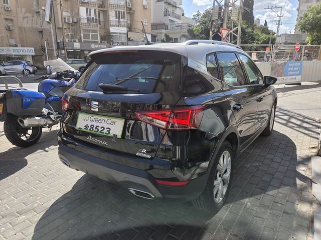 סיאט ארונה
