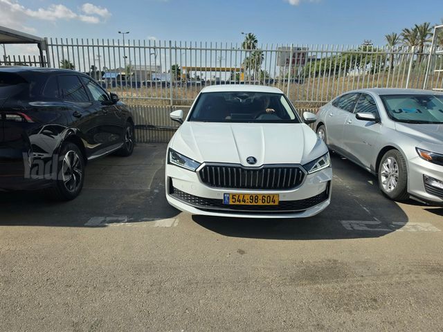 מודעת רכב סקודה סופרב