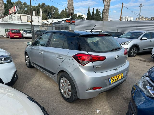 יונדאי i20