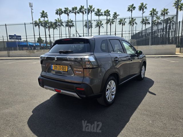סוזוקי S-Cross