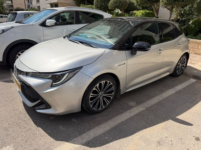 מודעת רכב טויוטה קורולה 2