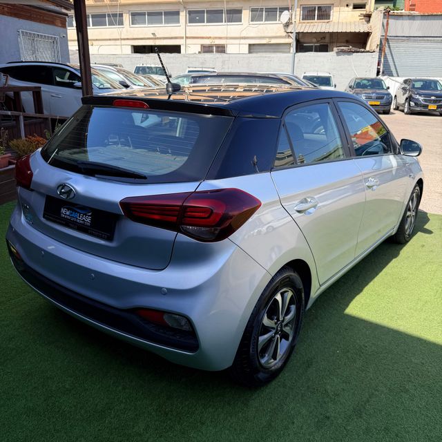 יונדאי i20