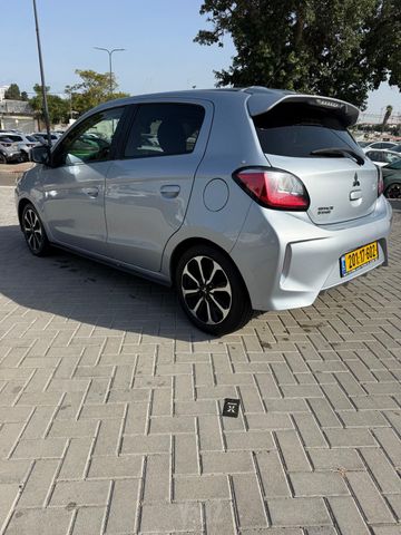 מיצובישי ספייס סטאר