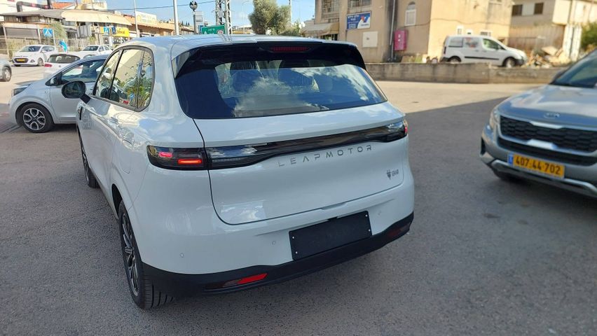 ליפמוטור C10