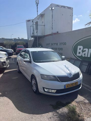 סקודה ראפיד