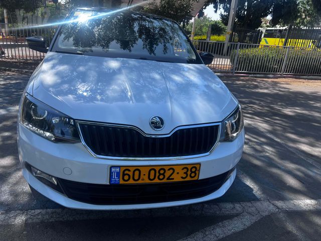 סקודה פאביה