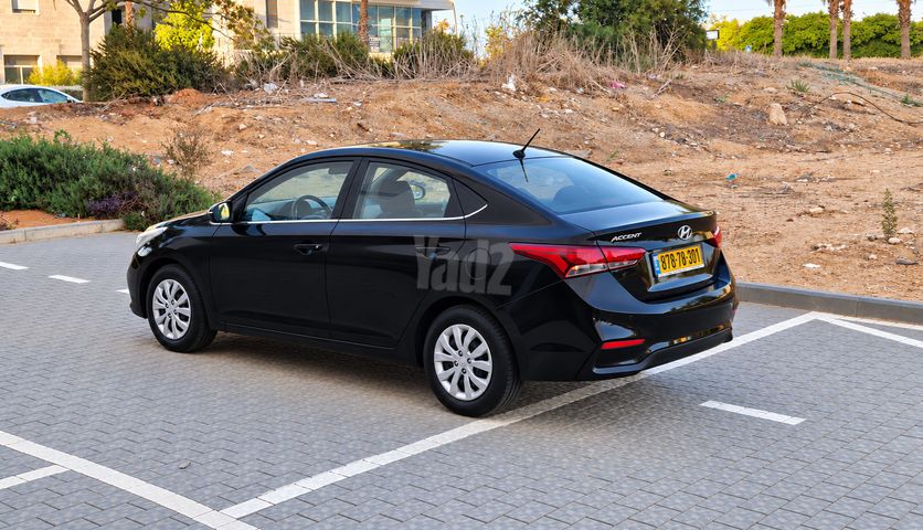 יונדאי אקסנט i25