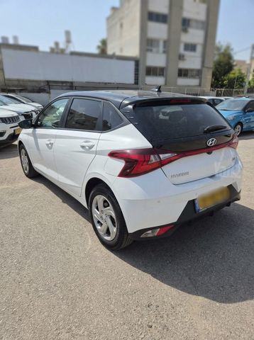יונדאי i20