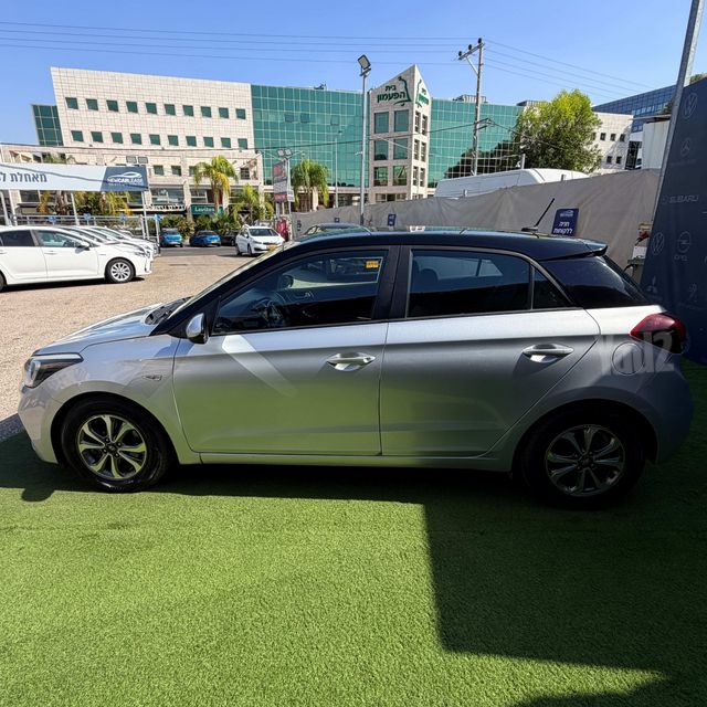יונדאי i20