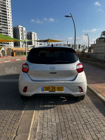 יונדאי i10