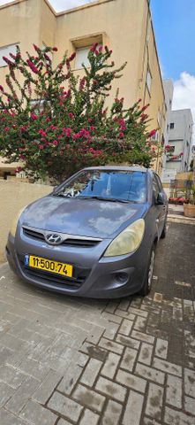 יונדאי i20