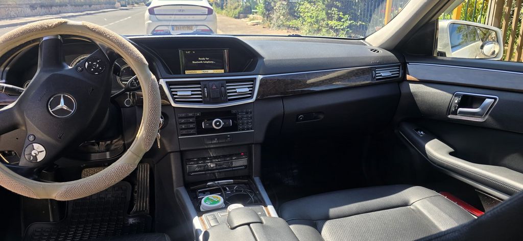 מודעת רכב מרצדס-בנץ E-class