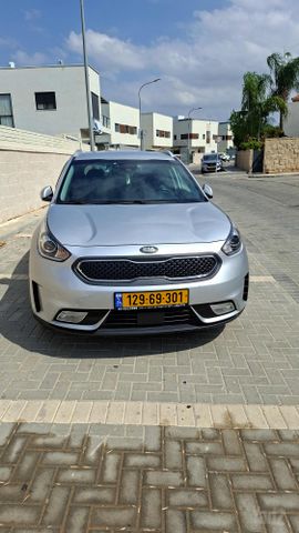 קיה נירו