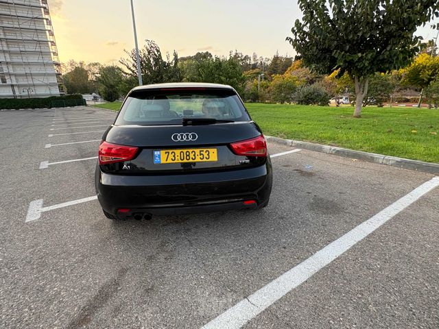 אאודי A1