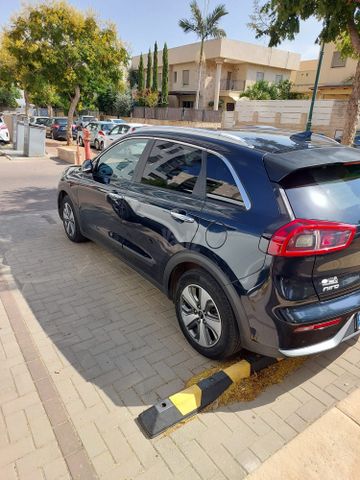 קיה נירו