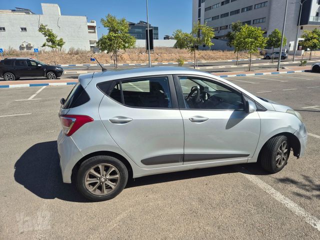 יונדאי i10