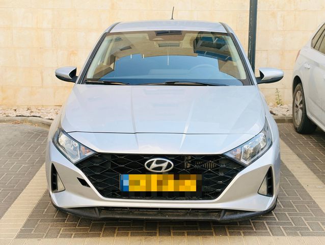 יונדאי i20
