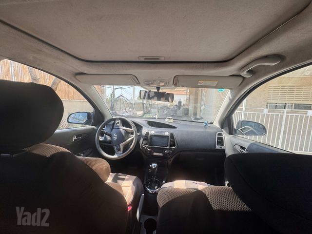 יונדאי i20