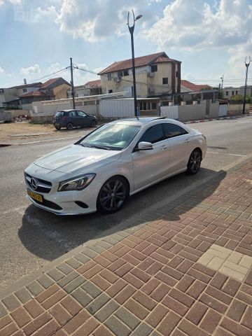 מרצדס-בנץ CLA