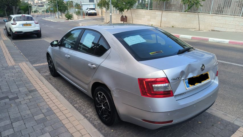 סקודה אוקטביה