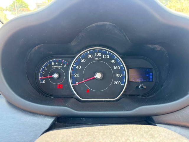 יונדאי i10