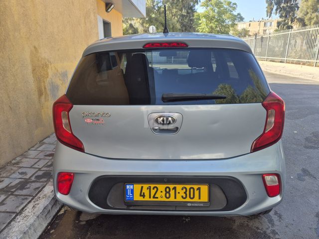 קיה פיקנטו