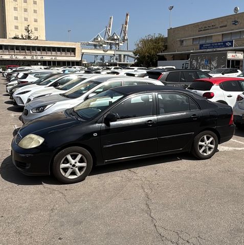 טויוטה קורולה