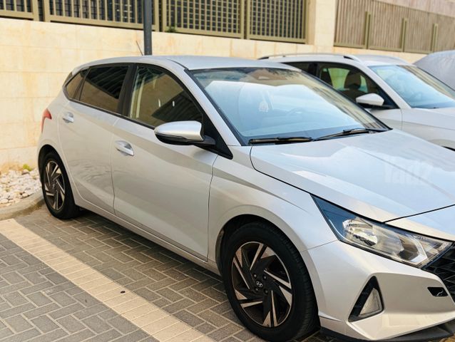 יונדאי i20