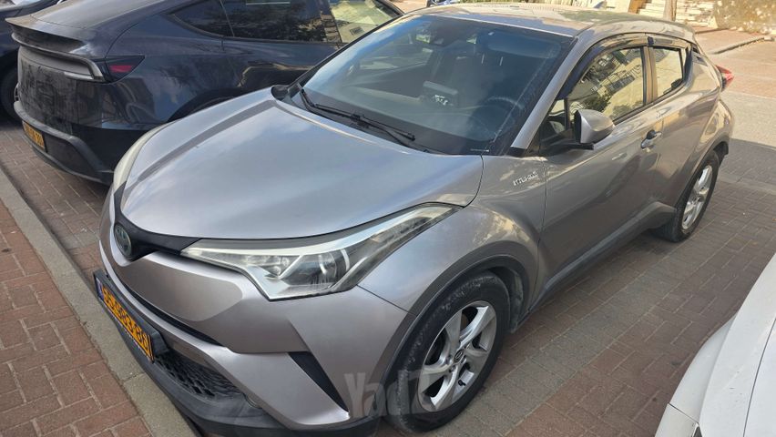 טויוטה C-HR