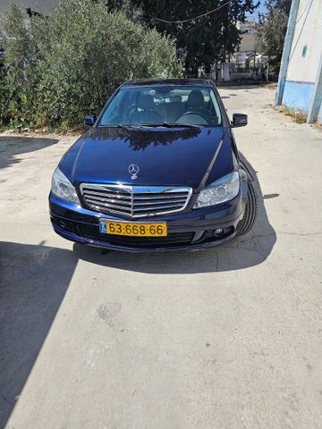 מודעת רכב מרצדס-בנץ C-class