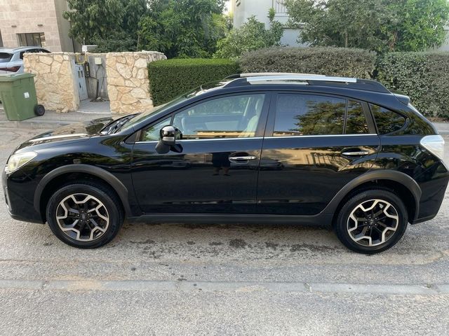 סובארו XV