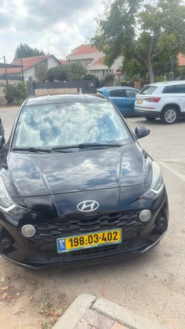 יונדאי i10