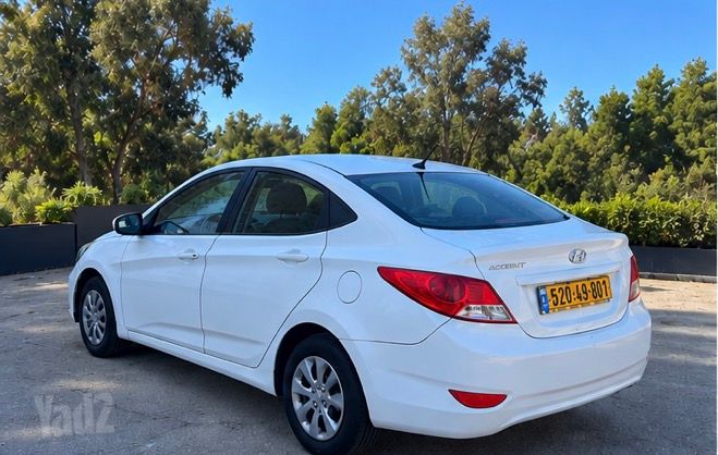 יונדאי אקסנט i25
