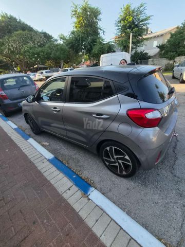 יונדאי i10