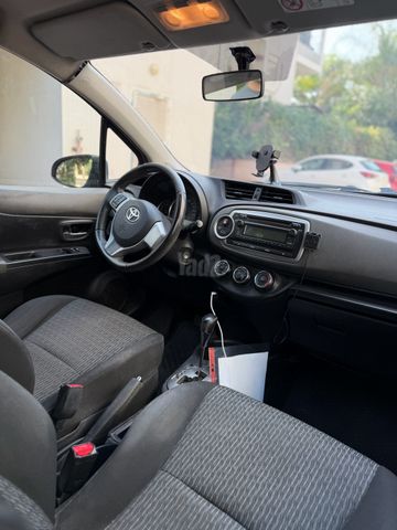 טויוטה יאריס