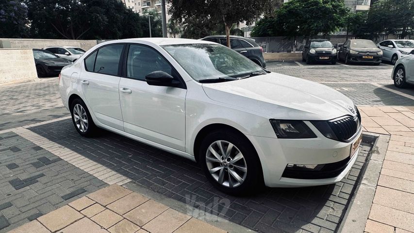 סקודה אוקטביה