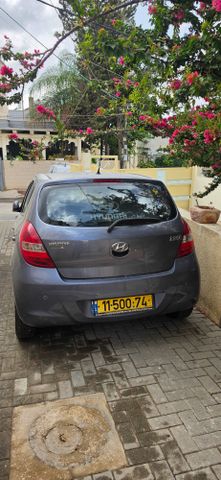 מודעת רכב יונדאי i20