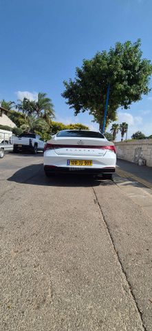 יונדאי אלנטרה